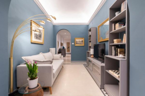 Dimora D'Azeglio with private patio, Florence